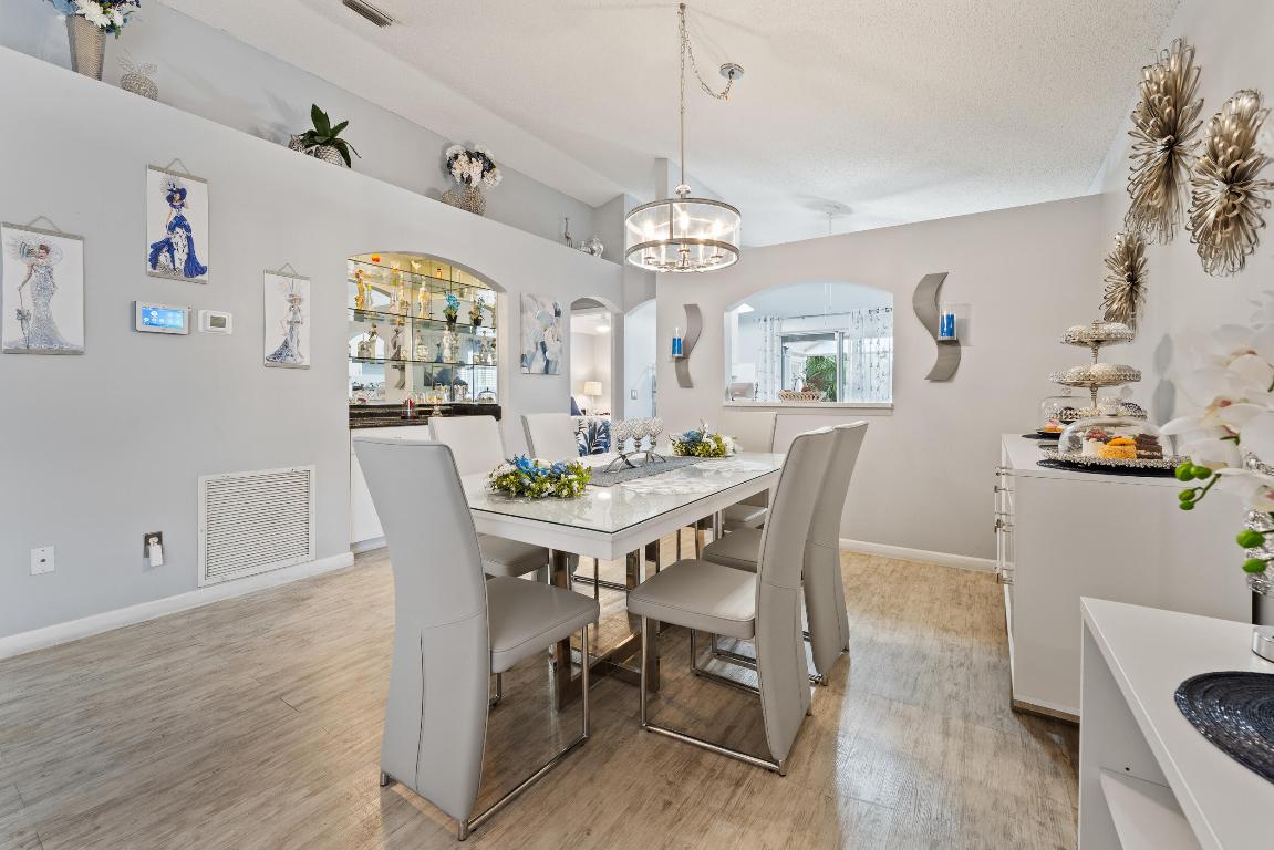 KINGS ISLE PHASE III - Residential