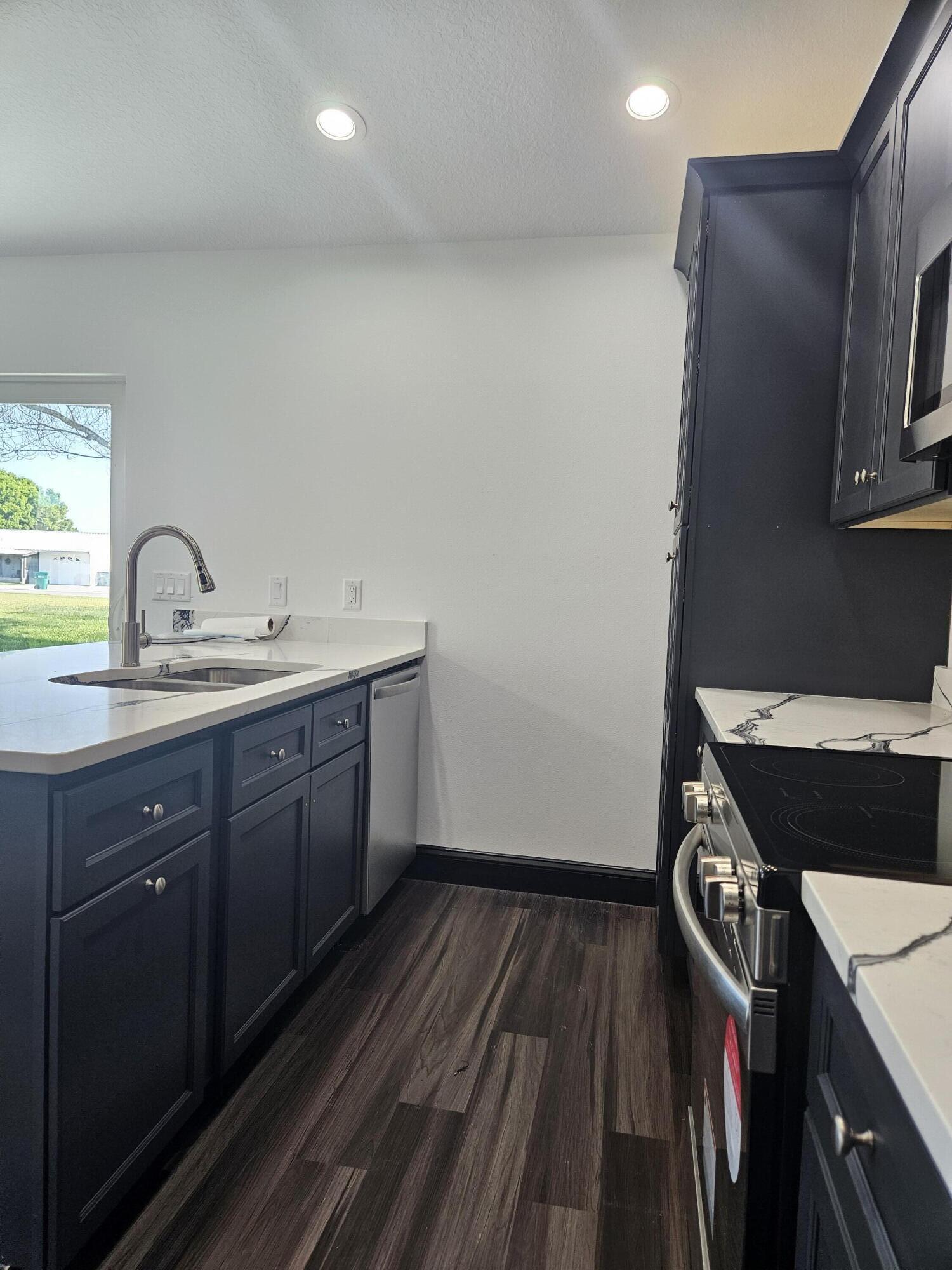 KINGS BAY - Residential