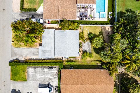 246 NE 10th Street Delray Beach FL 33444