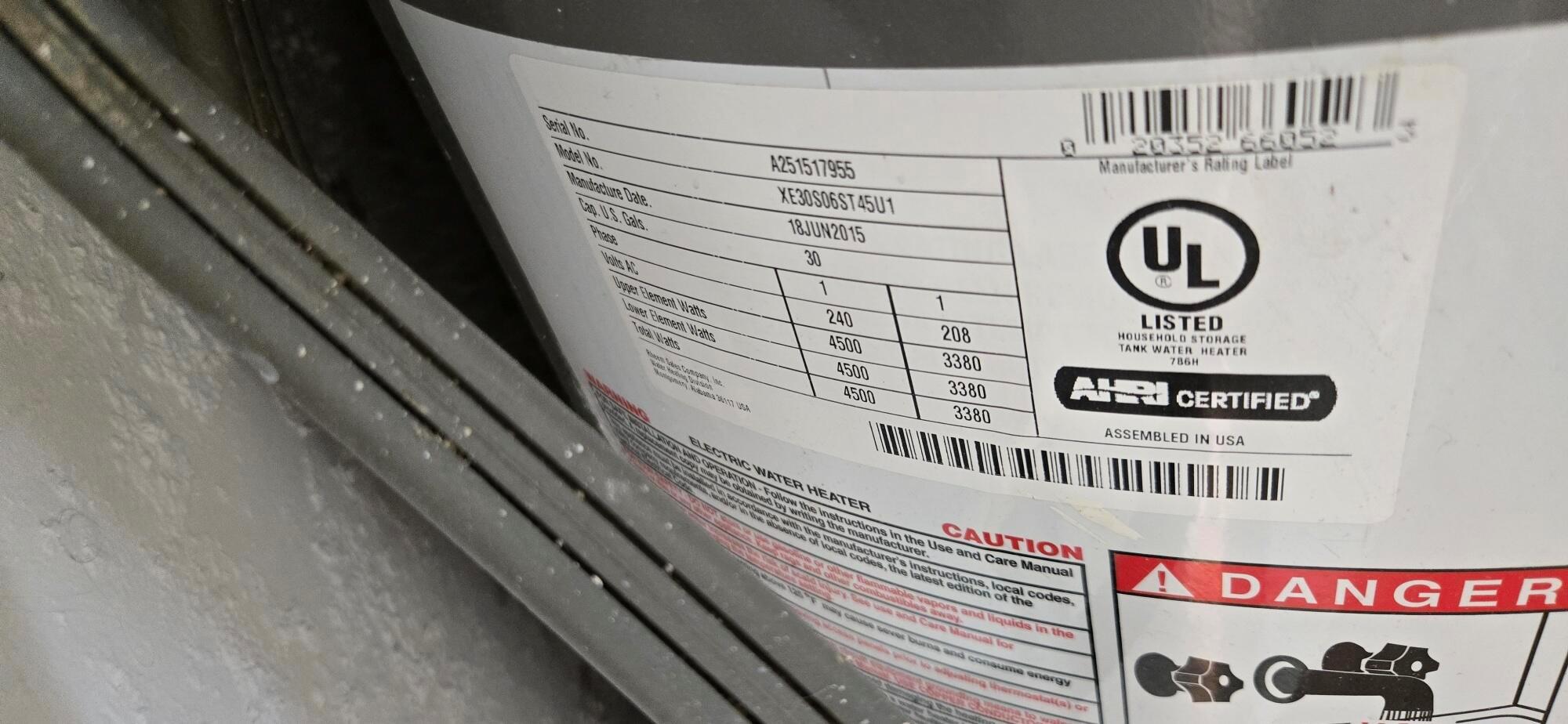 KINGS POINT BURGUNDY COND - Residential