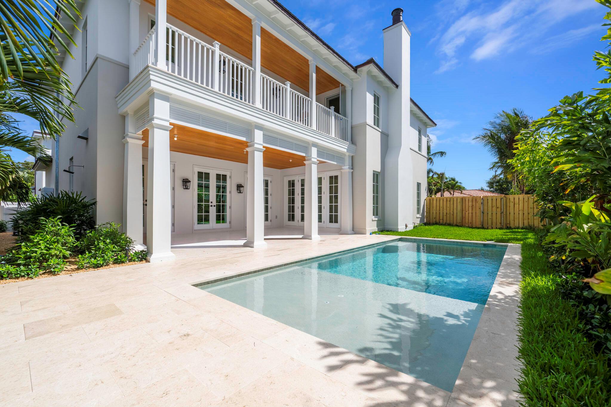 EL CID COURT - Residential