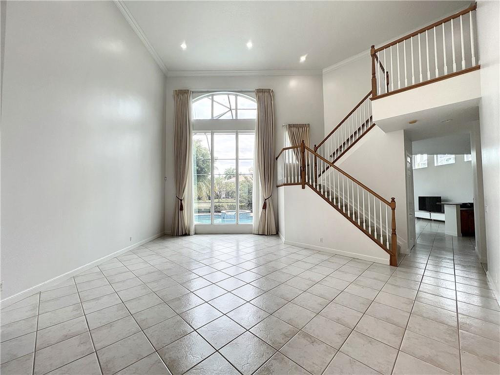 The Estates - Residential Lease