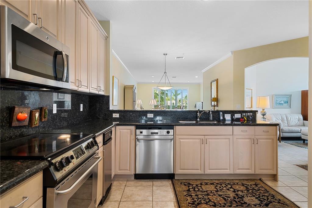 Rio Villas of Coral Ridge - Residential