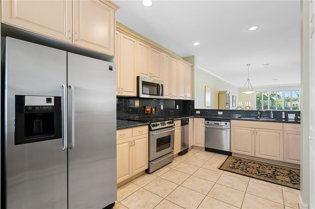 Rio Villas of Coral Ridge - Residential