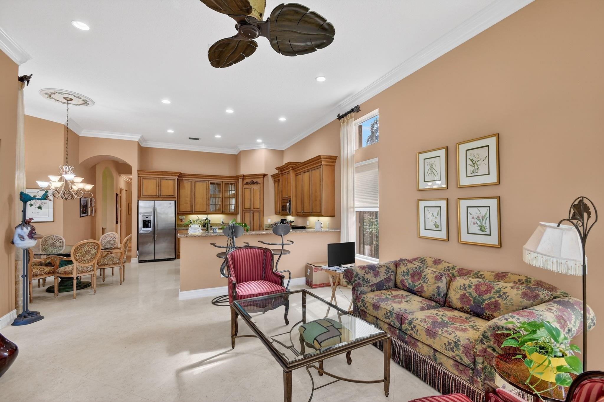 Valencia Shores 02 - Residential