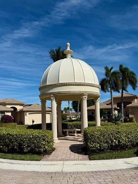 Valencia Shores 02 - Residential