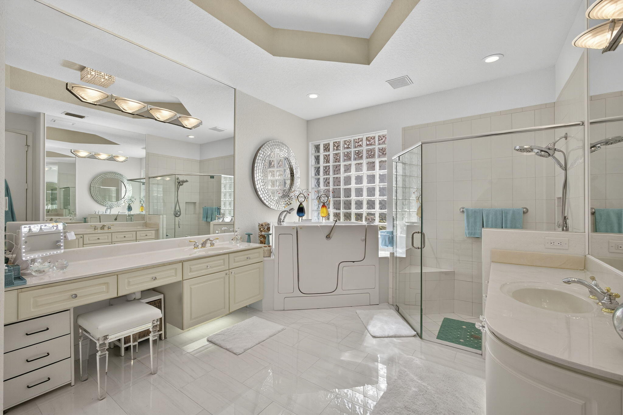 Wycliffe - Laurel Estates - Residential