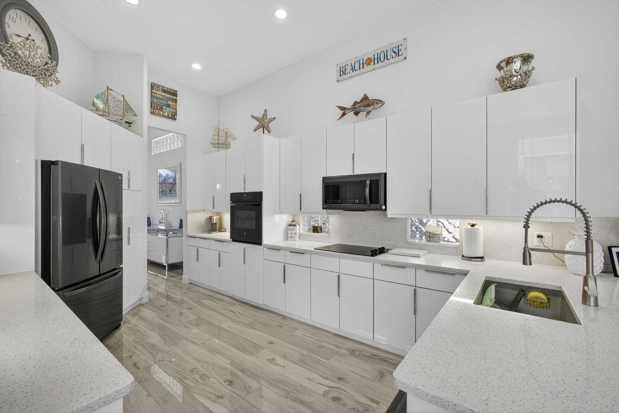 Wycliffe - Laurel Estates - Residential