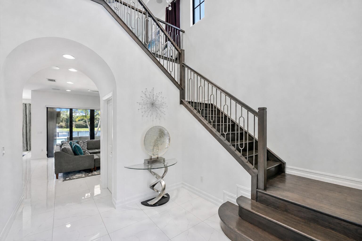 PALM MEADOWS ESTATES - Residential