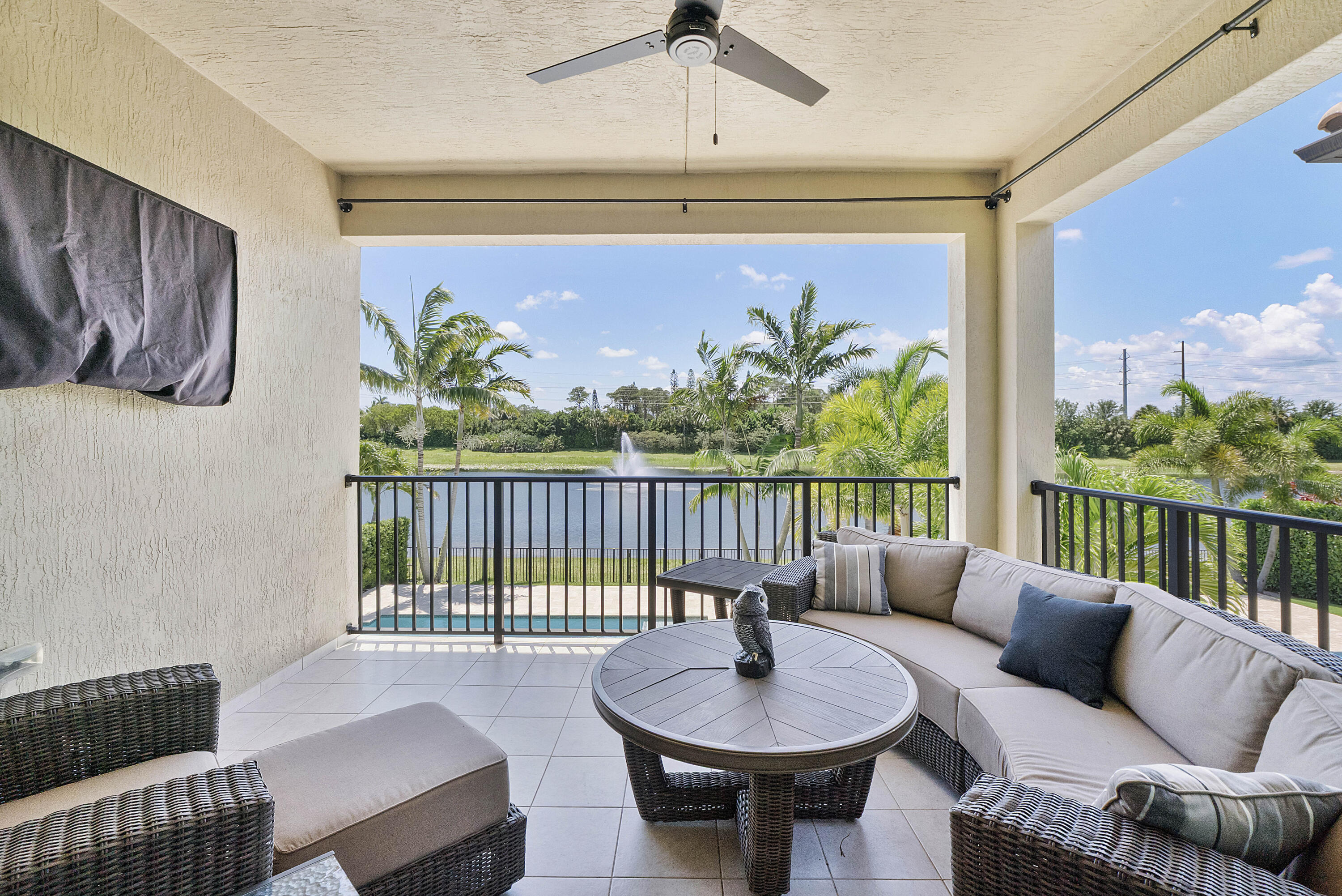 PALM MEADOWS ESTATES - Residential