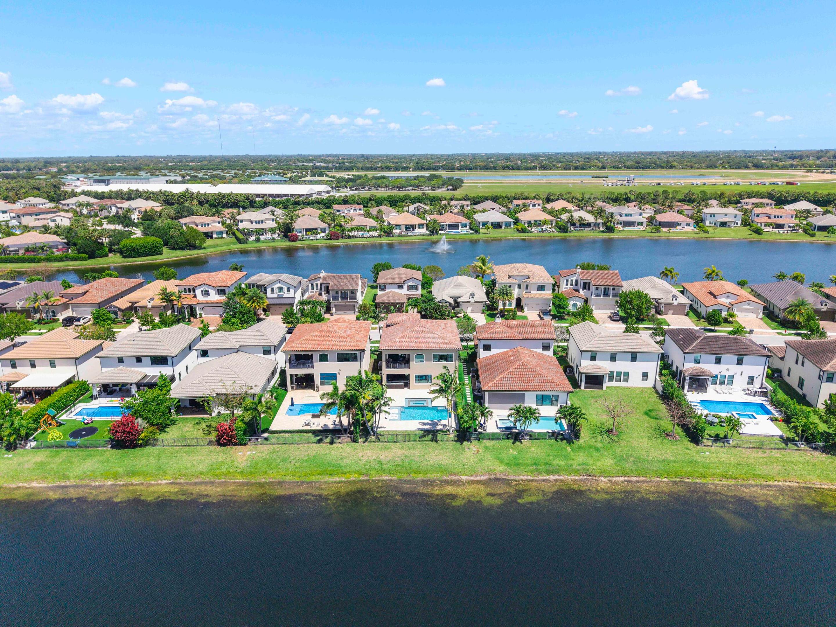 PALM MEADOWS ESTATES - Residential