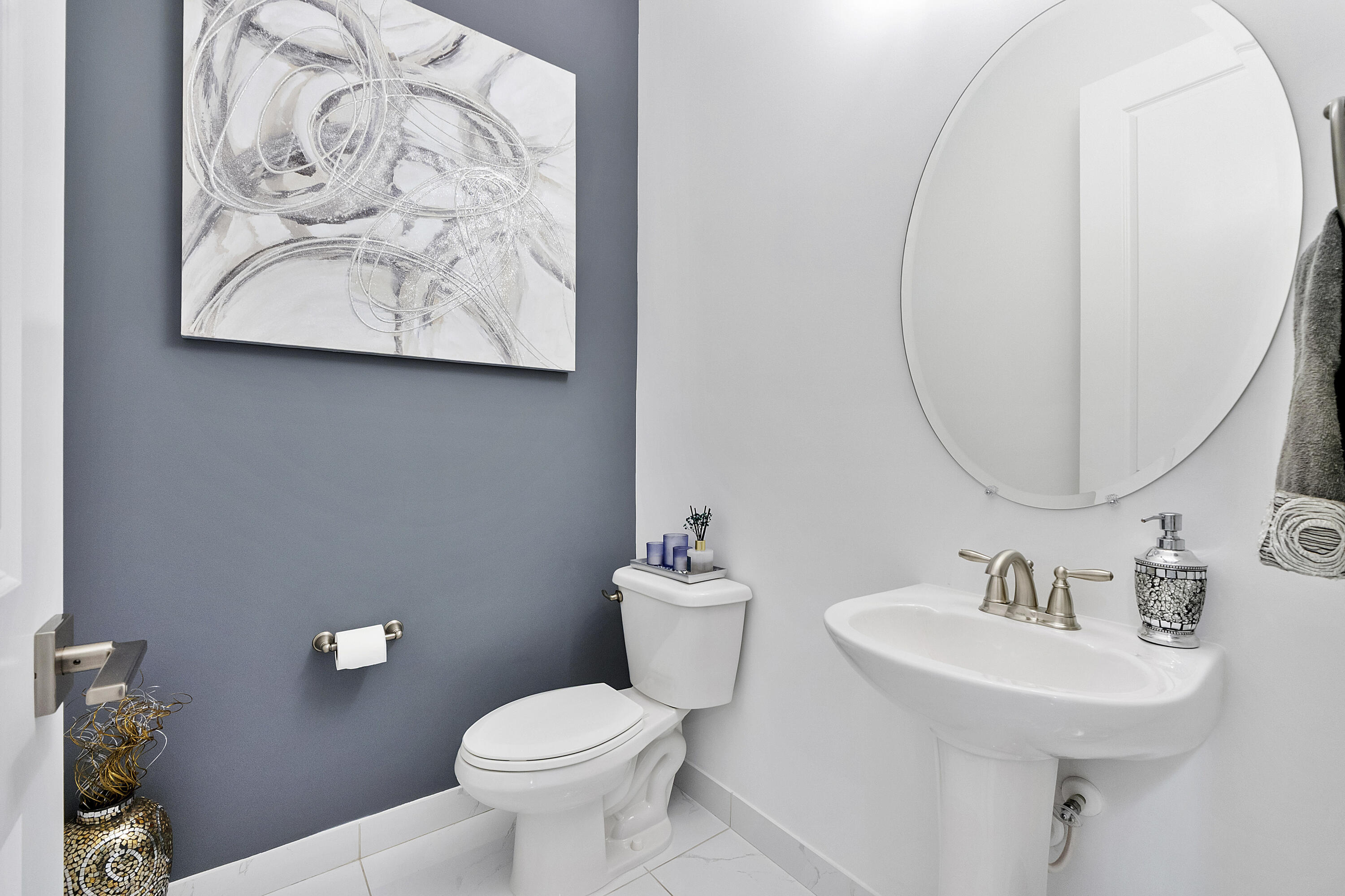 PALM MEADOWS ESTATES - Residential