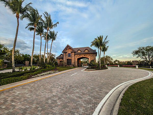 PALM MEADOWS ESTATES - Residential