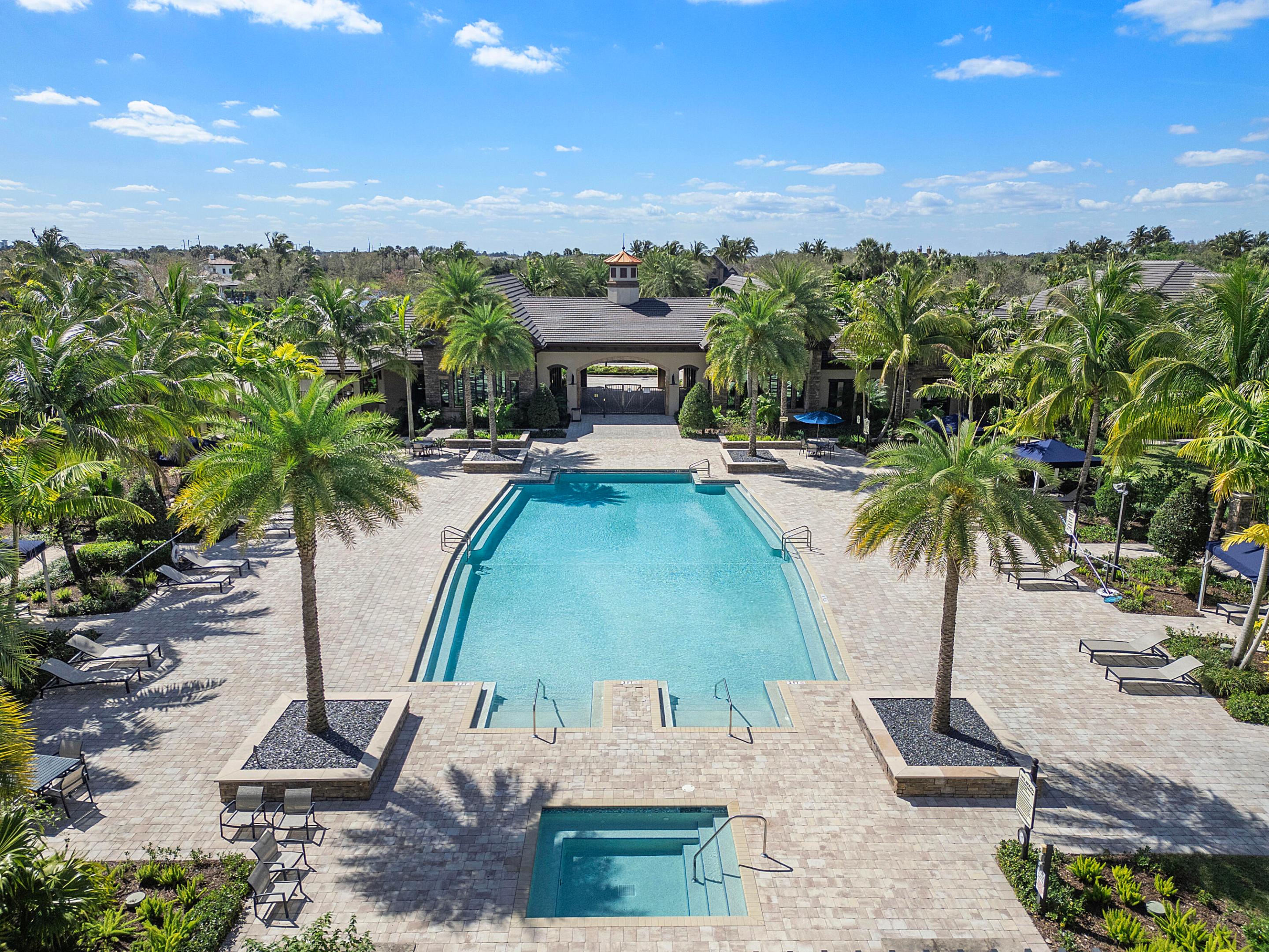 PALM MEADOWS ESTATES - Residential
