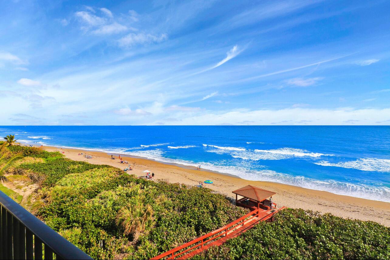 SAND DOLLAR VILLAS CONDOM - Residential Lease