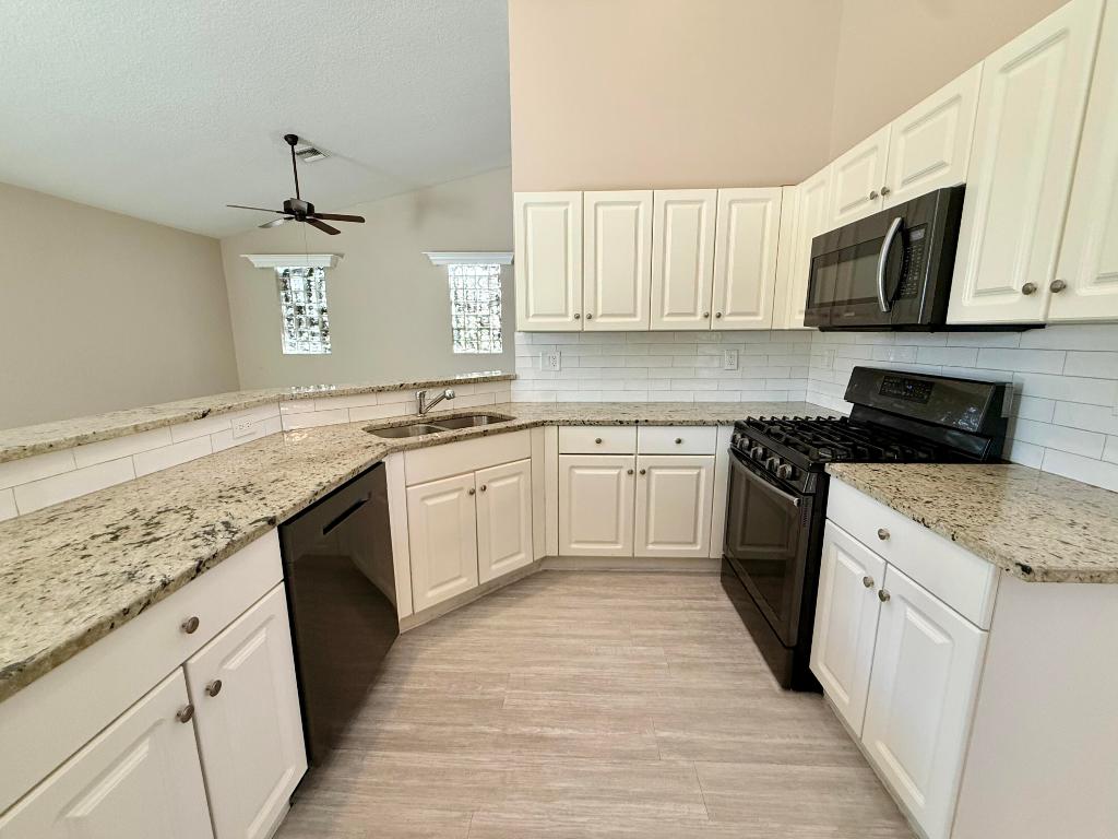 OLIVE TREE PAR 6B - Residential