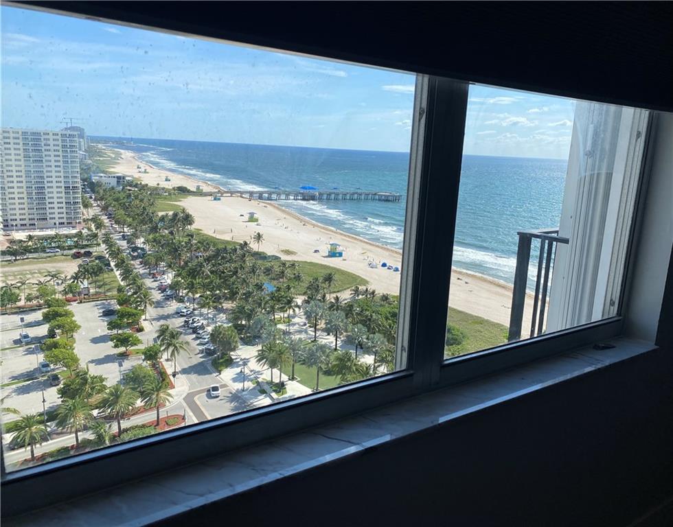 Pompano Beach Club North - Residential