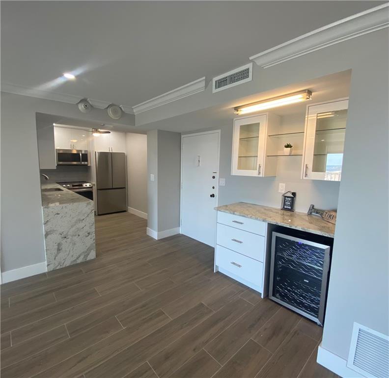 Pompano Beach Club North - Residential