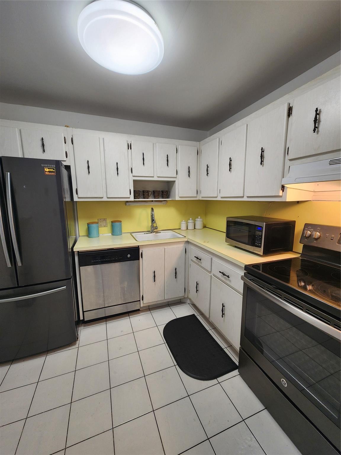 Coronado Condo - Residential Lease