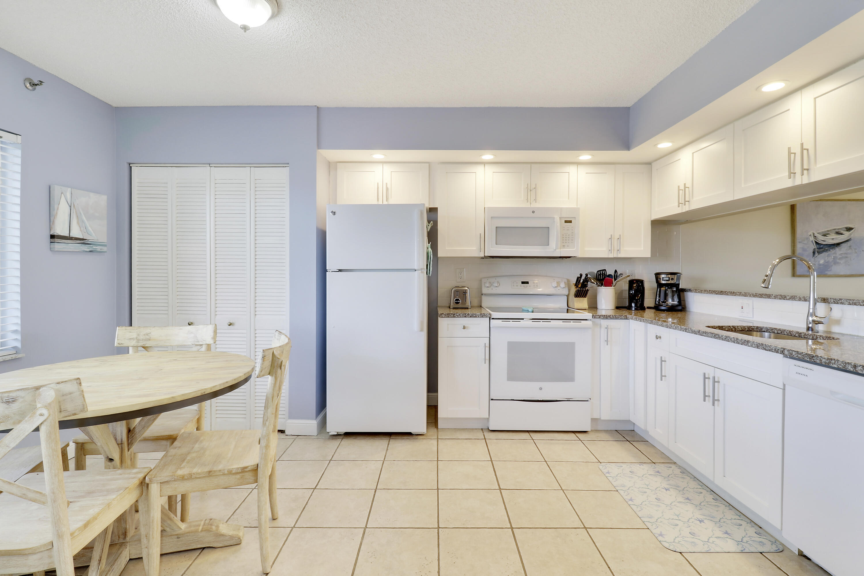 JUPITER BAY EAST CONDO - Residential Lease