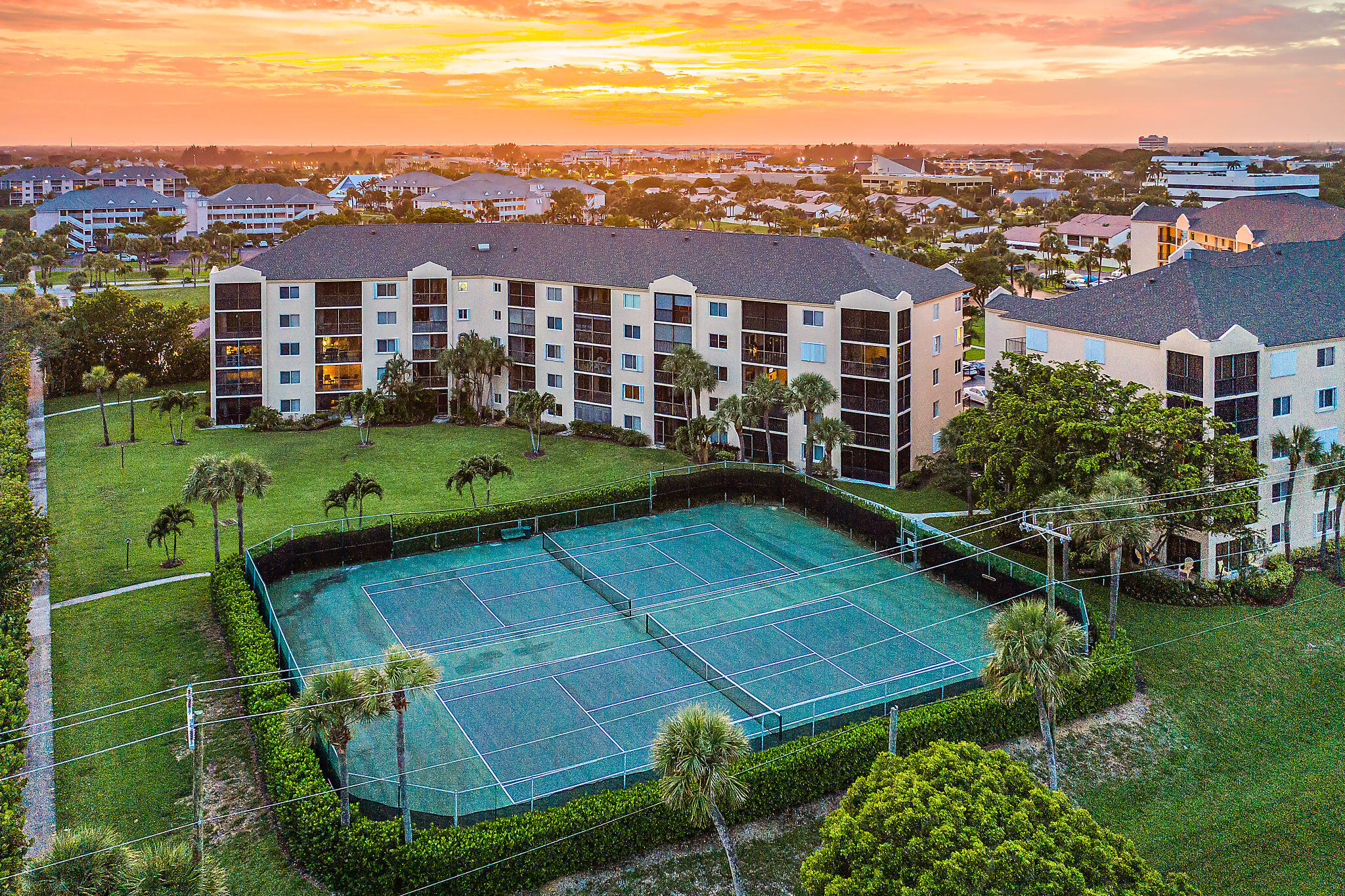 JUPITER BAY EAST CONDO - Residential Lease