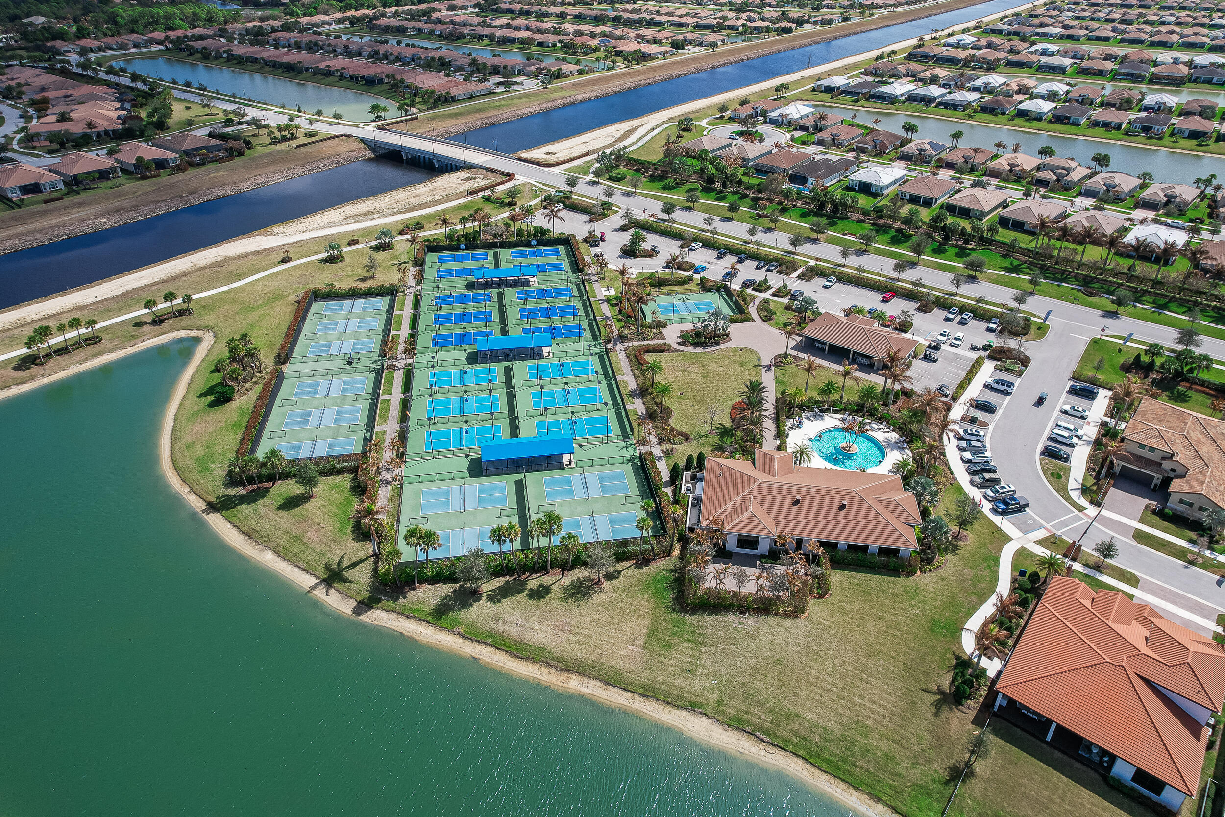 VERANO SOUTH PUD 1 - POD D - PLAT NO. 4 - REPLAT N - Residential