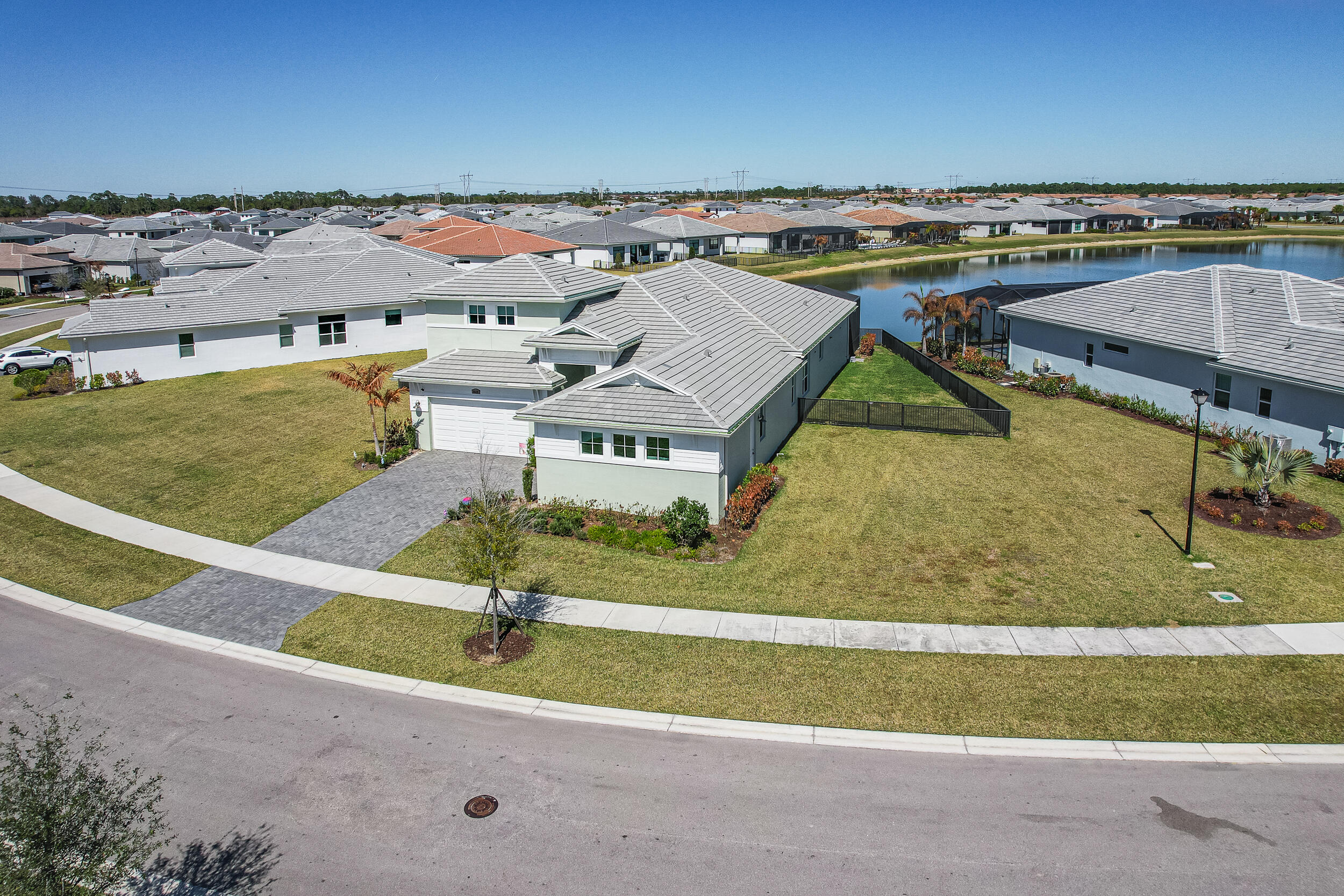 VERANO SOUTH PUD 1 - POD D - PLAT NO. 4 - REPLAT N - Residential