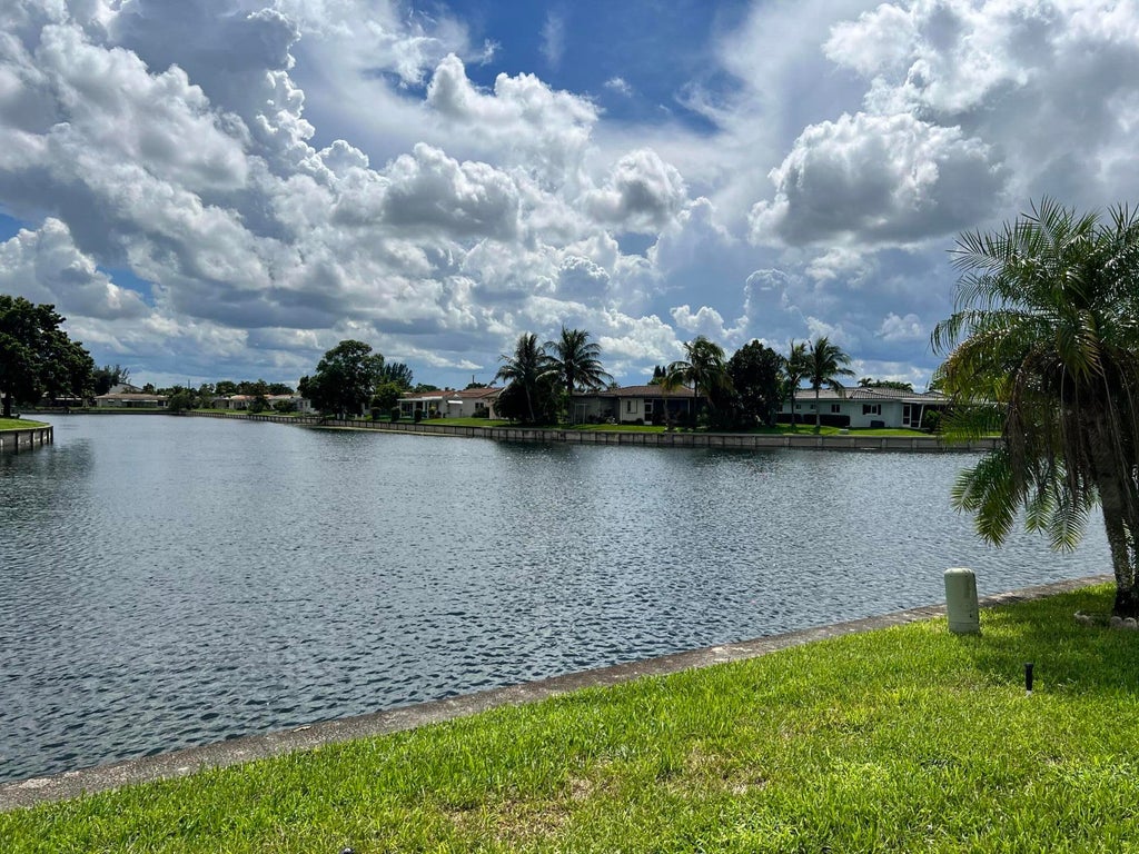 Photo of 8500 NW 59TH Street, Tamarac, FL 33321 (MLS # B26079993)