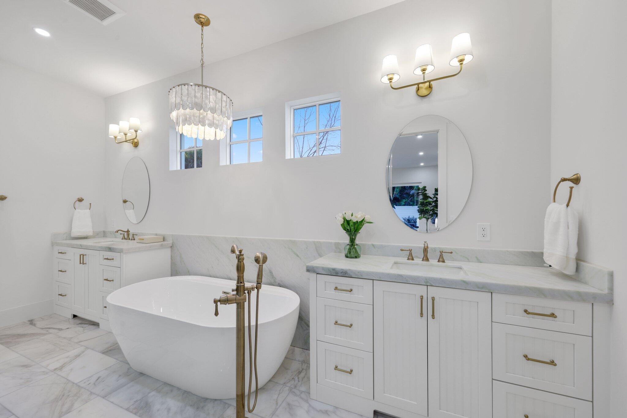 PALM BEACH ISLES 1 - Residential