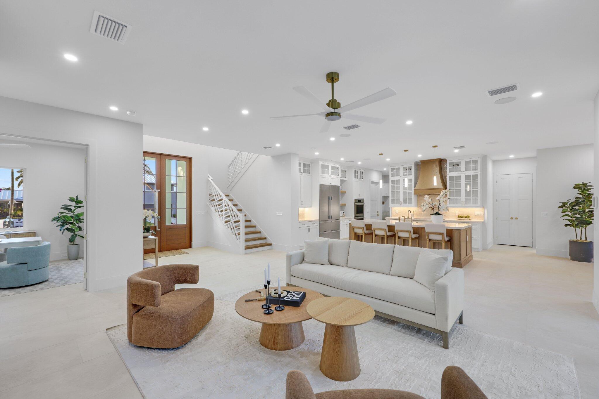PALM BEACH ISLES 1 - Residential
