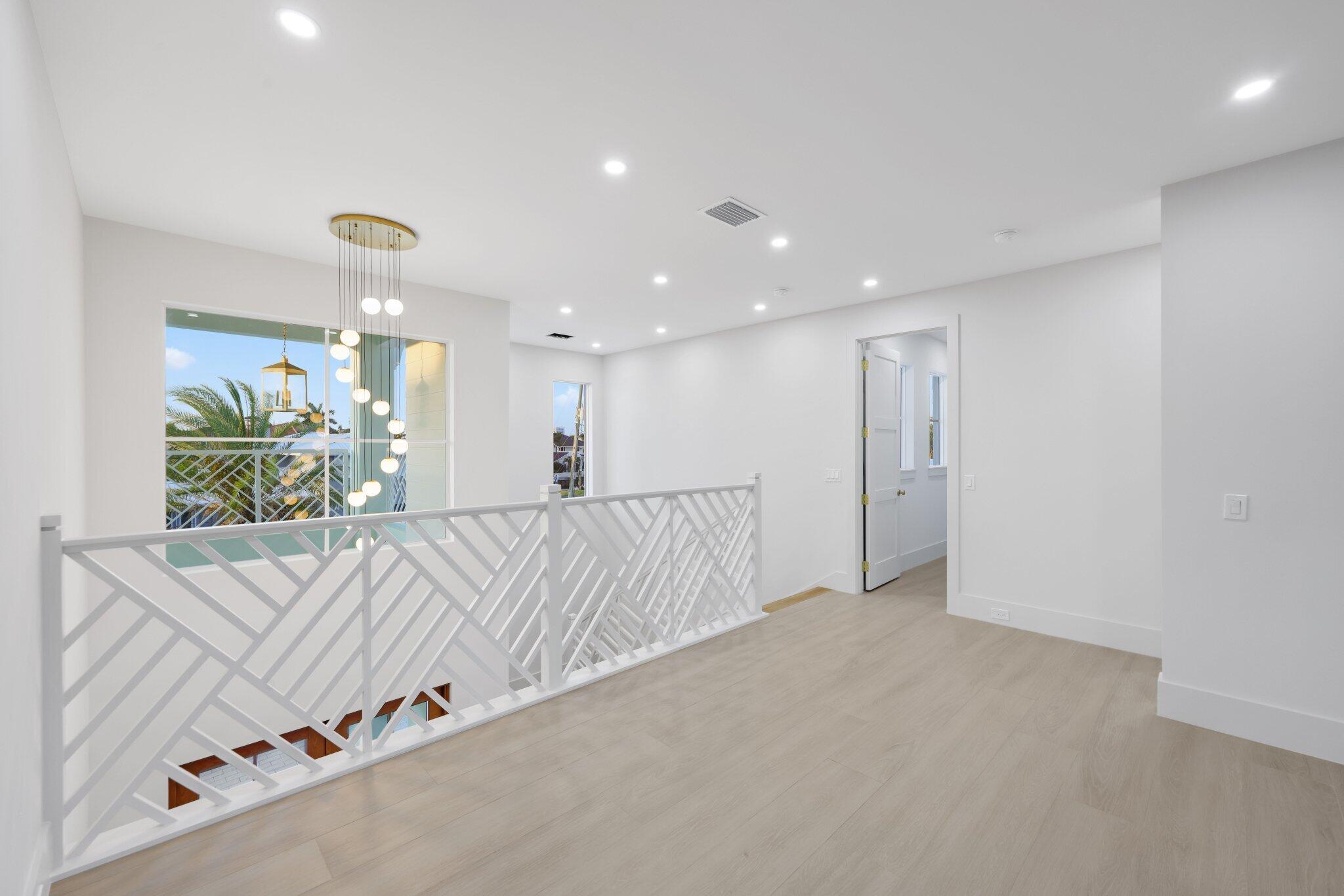 PALM BEACH ISLES 1 - Residential