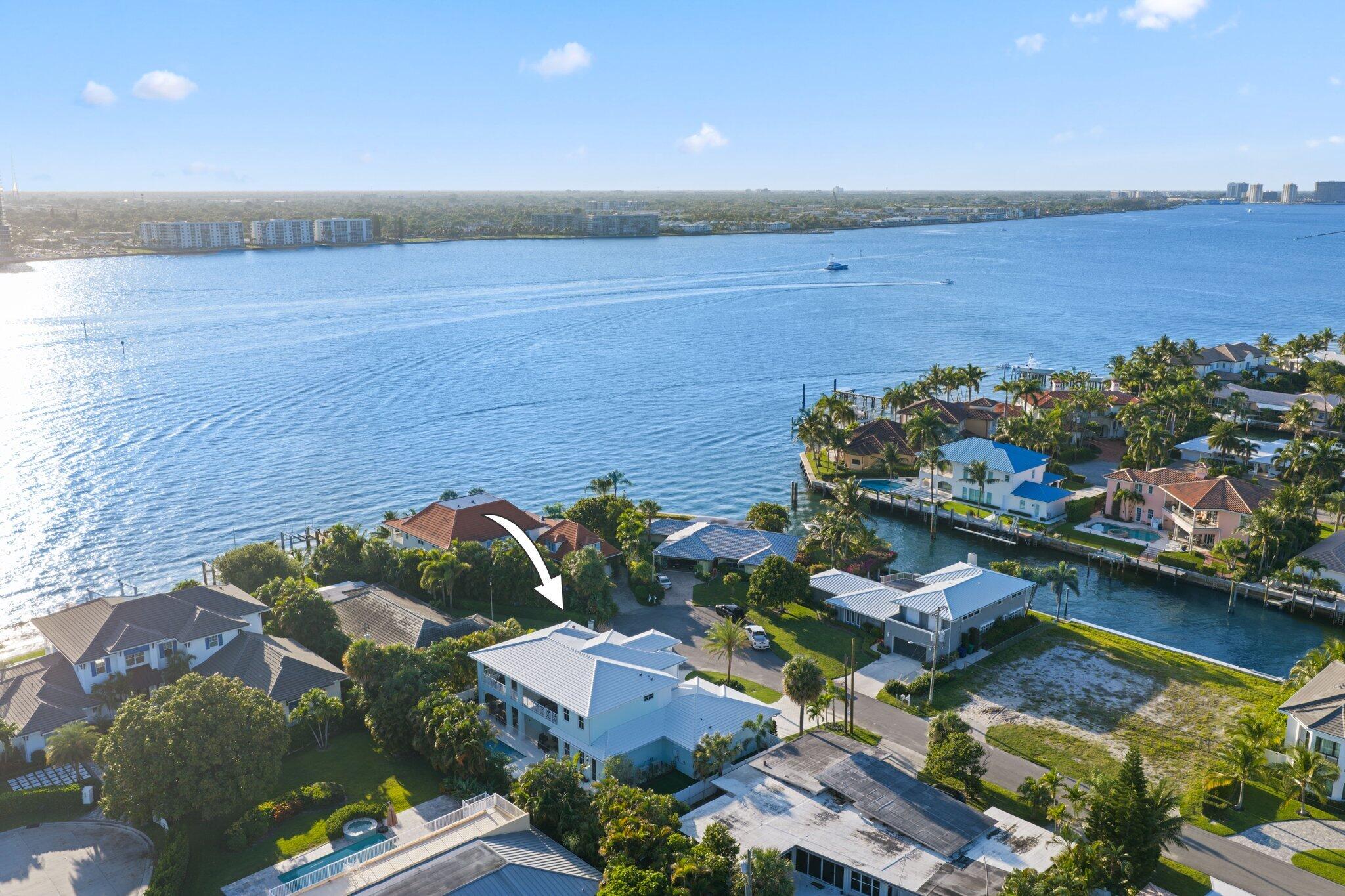 PALM BEACH ISLES 1 - Residential