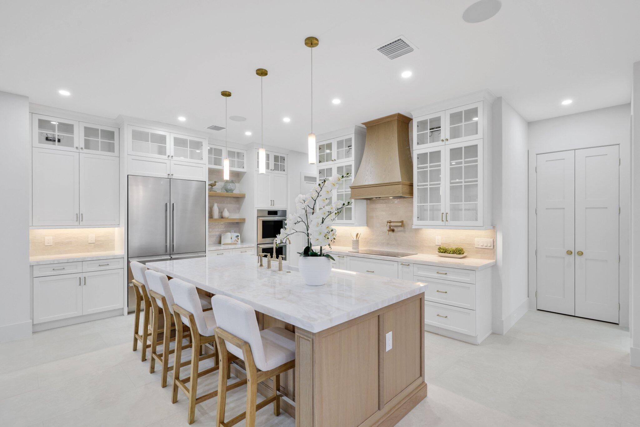 PALM BEACH ISLES 1 - Residential