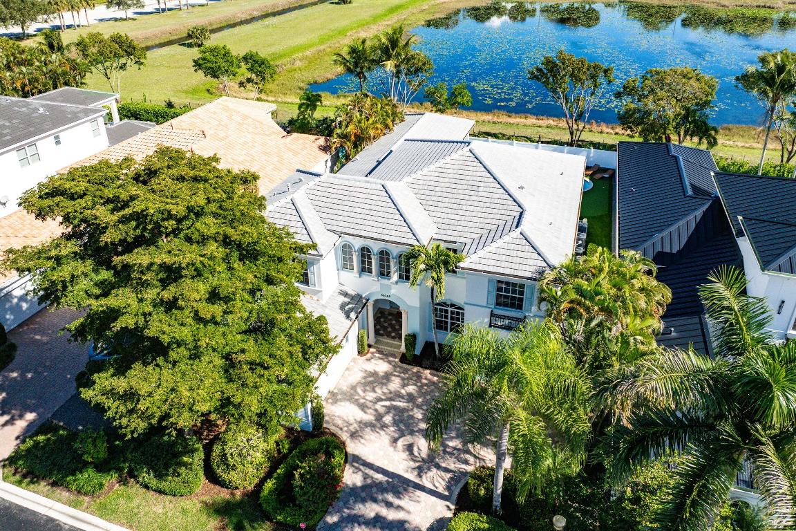 16048 Bristol Isle Way