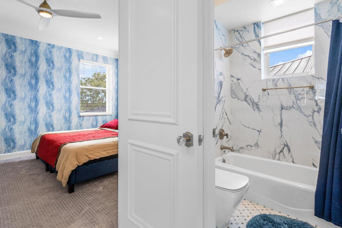 BRISTOL POINTE - Residential