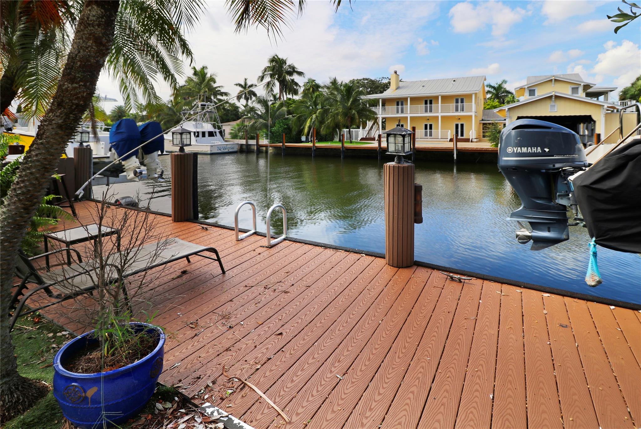 635 SE 25th Ave