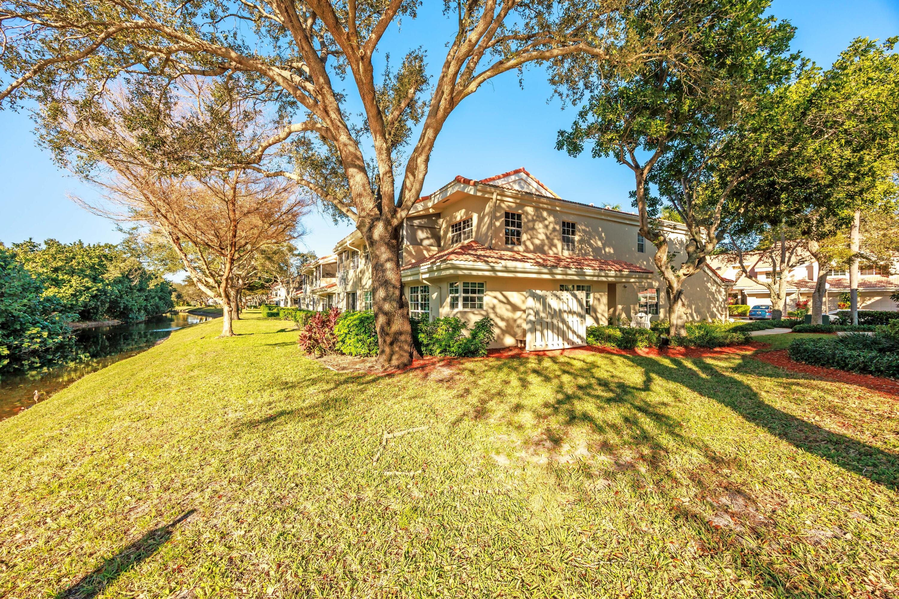 FAIRWAYS AT SOMERSET CONDO - Residential