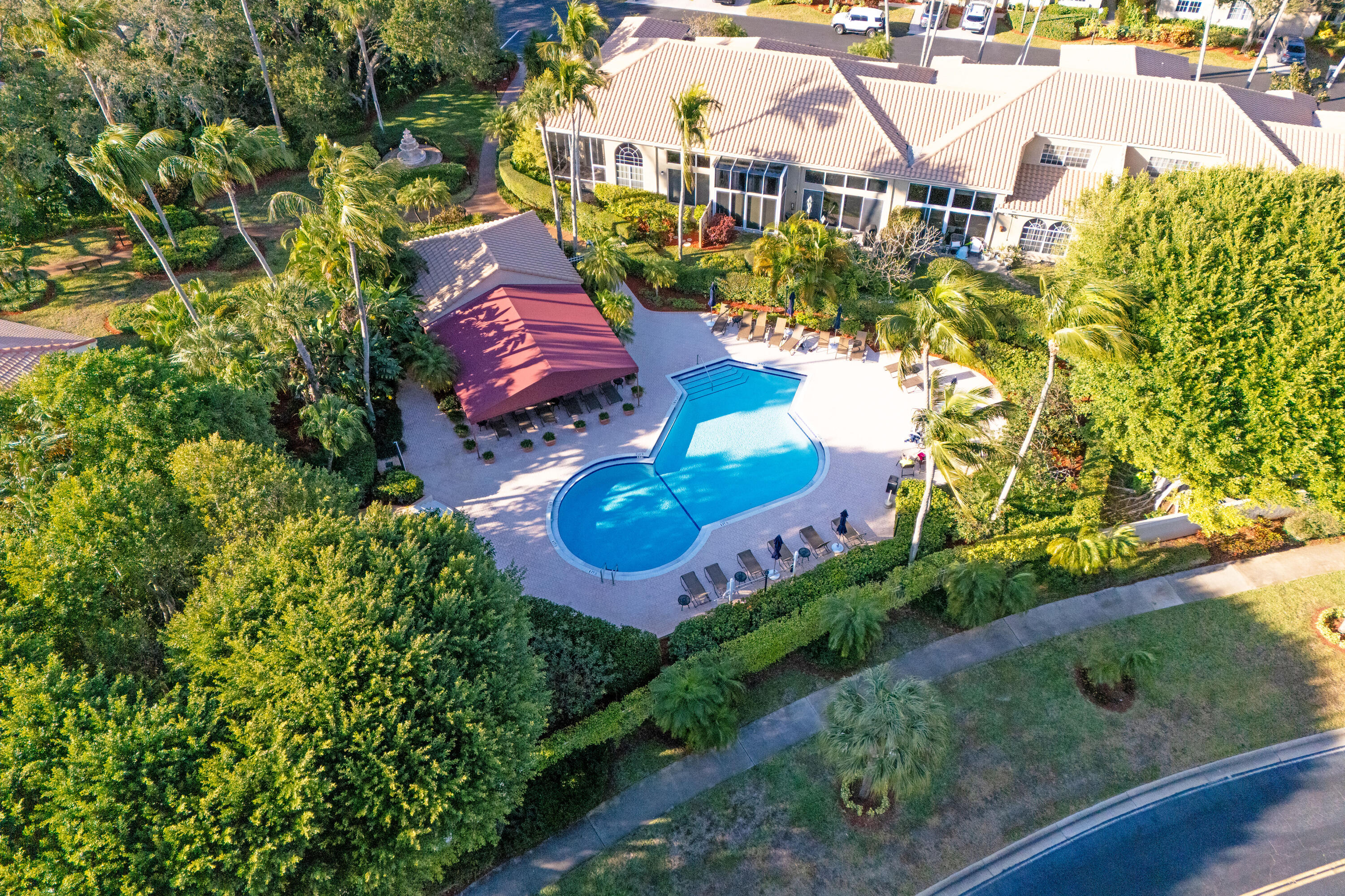 FAIRWAYS AT SOMERSET CONDO - Residential