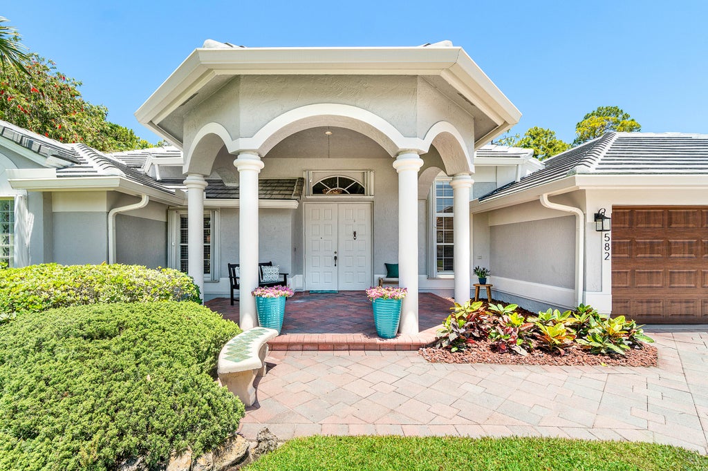 Photo of 582 Cypress Green Circle, Wellington, FL 33414 (MLS # R11086556)