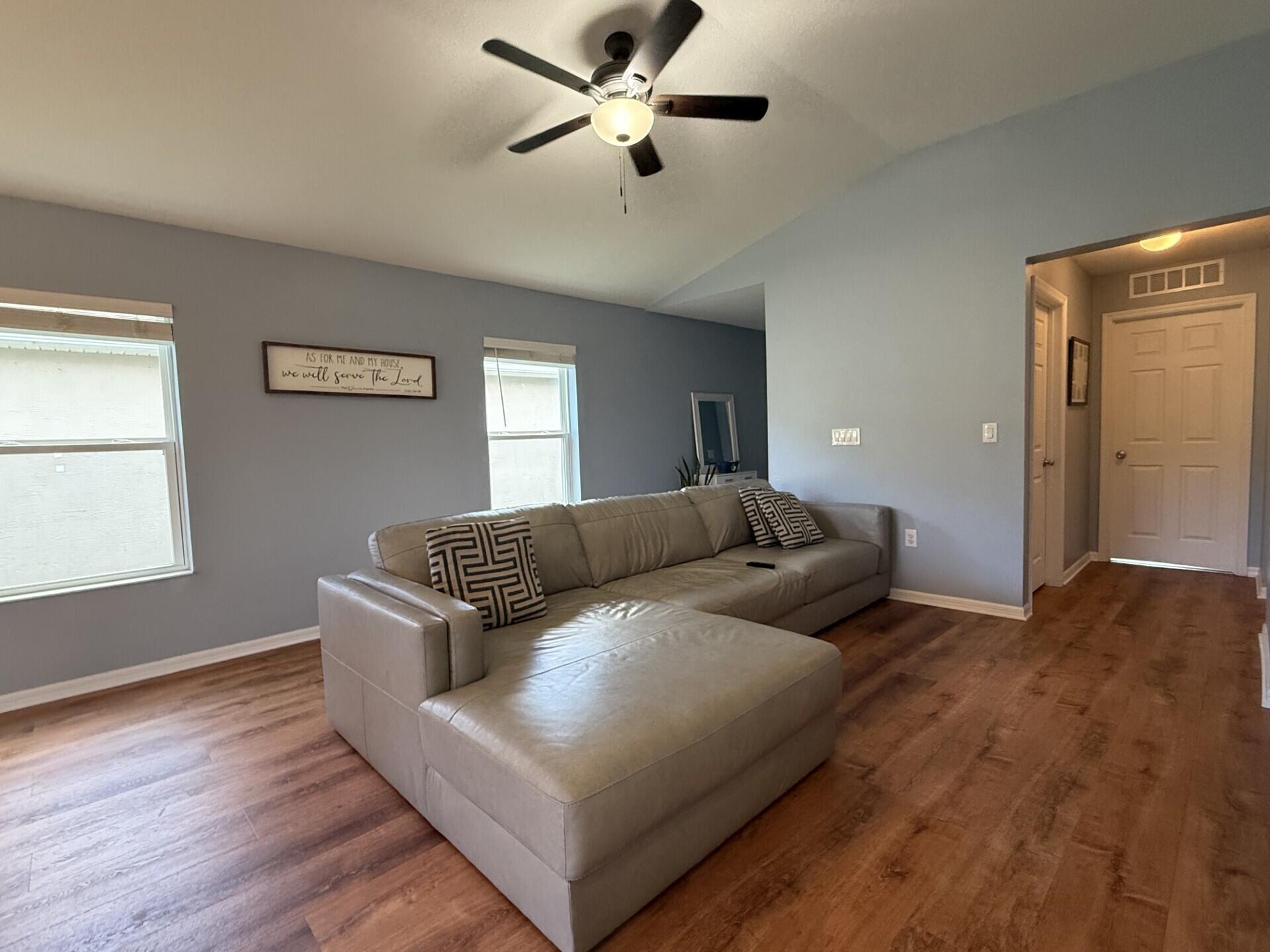 PINE TRACE THIRD REPLAT - Residential