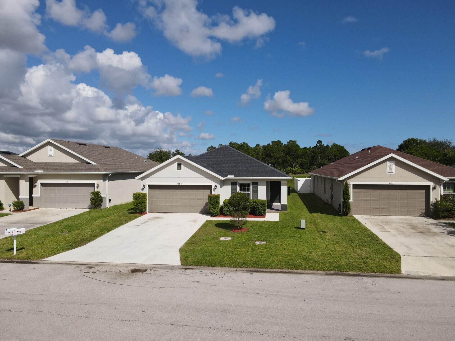 PINE TRACE THIRD REPLAT - Residential