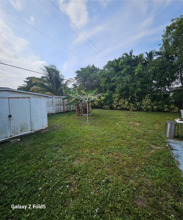 MIRROR LAKE ESTATES - Residential