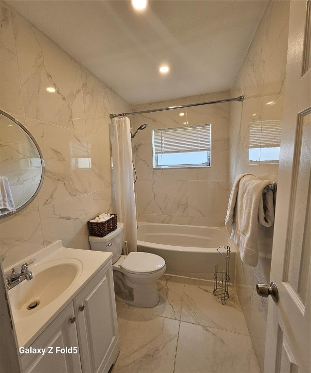 MIRROR LAKE ESTATES - Residential