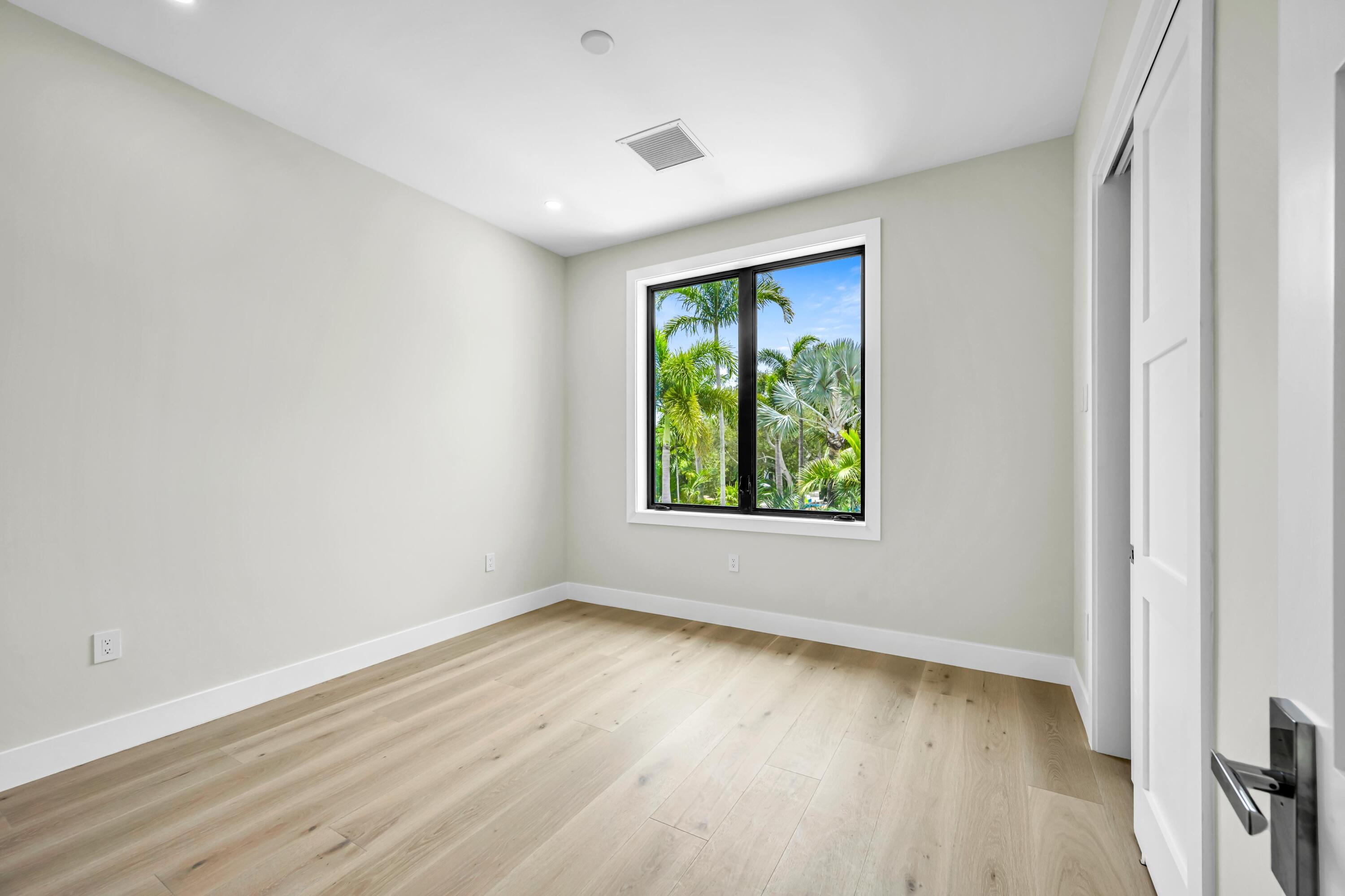 445 NE 11th Ave, Fort Lauderdale, FL, 33301, USA, 4 Bedrooms Bedrooms, ,5 BathroomsBathrooms,Residential,Active,445 NE 11th Ave,F10476701