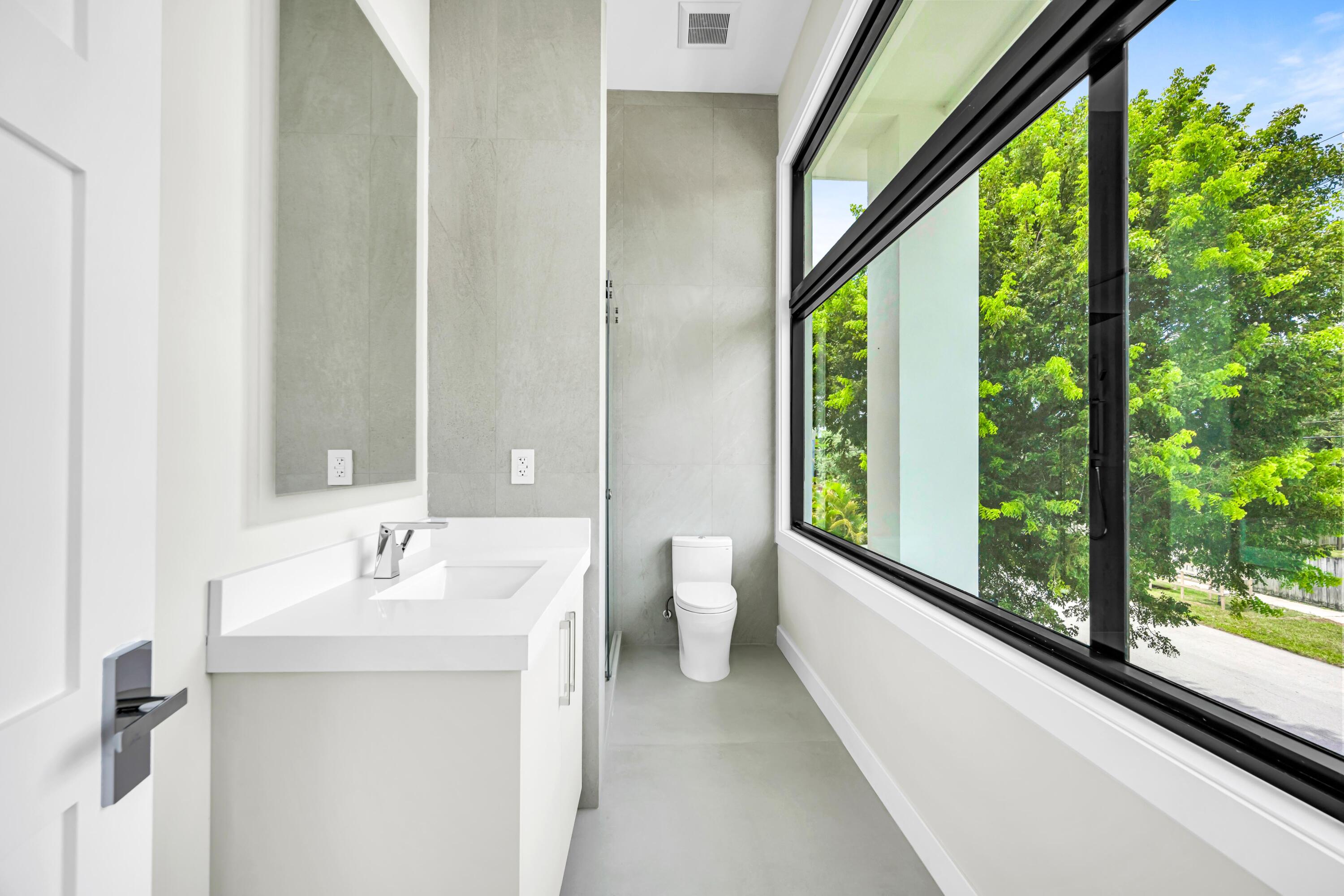 445 NE 11th Ave, Fort Lauderdale, FL, 33301, USA, 4 Bedrooms Bedrooms, ,5 BathroomsBathrooms,Residential,Active,445 NE 11th Ave,F10476701