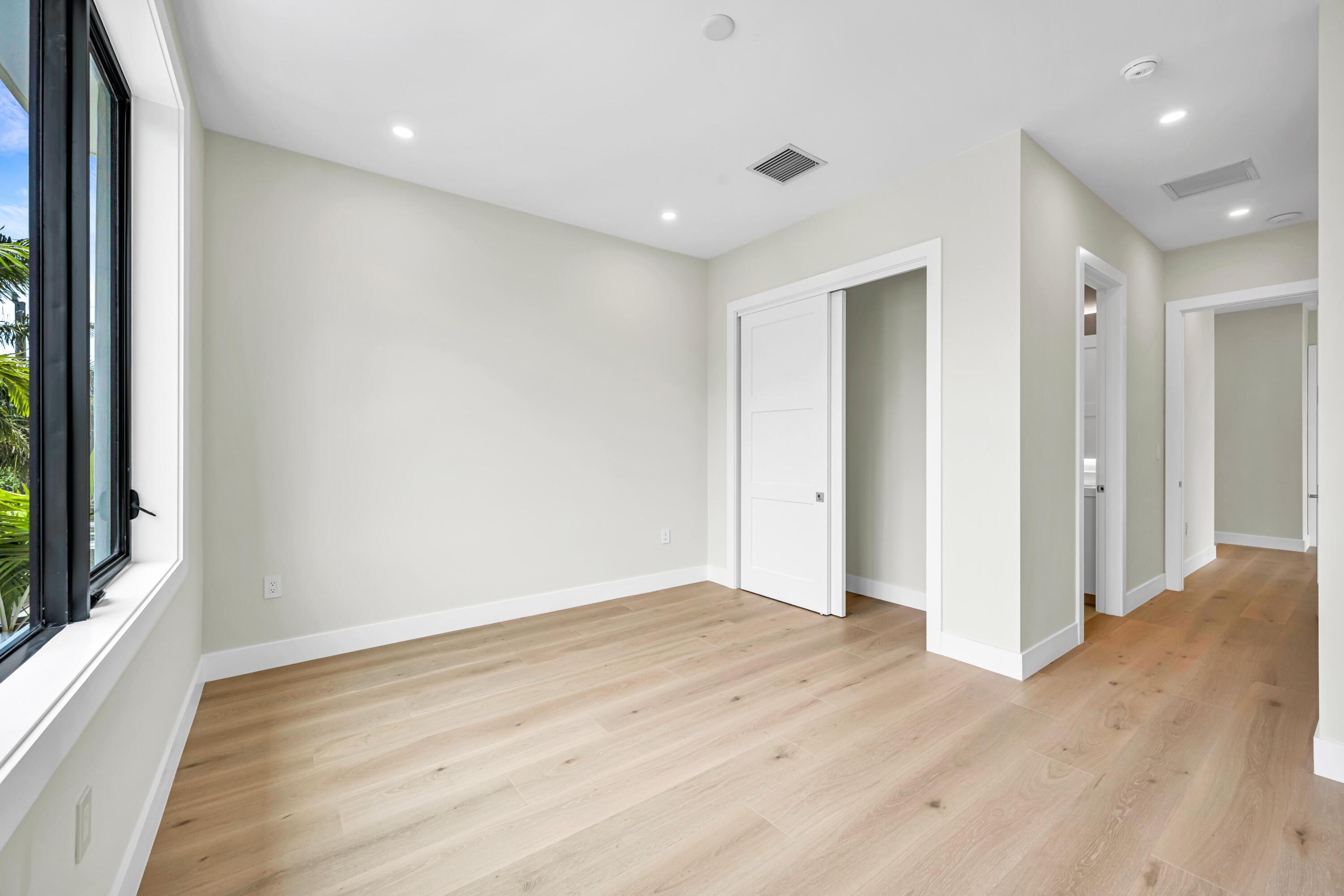 445 NE 11th Ave, Fort Lauderdale, FL, 33301, USA, 4 Bedrooms Bedrooms, ,5 BathroomsBathrooms,Residential,Active,445 NE 11th Ave,F10476701