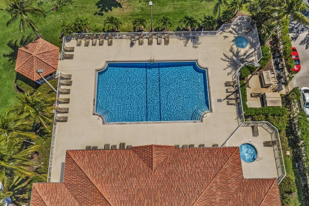 Photo of 4709 SW 13th Court, Deerfield Beach, FL 33442 (MLS # B26007669)