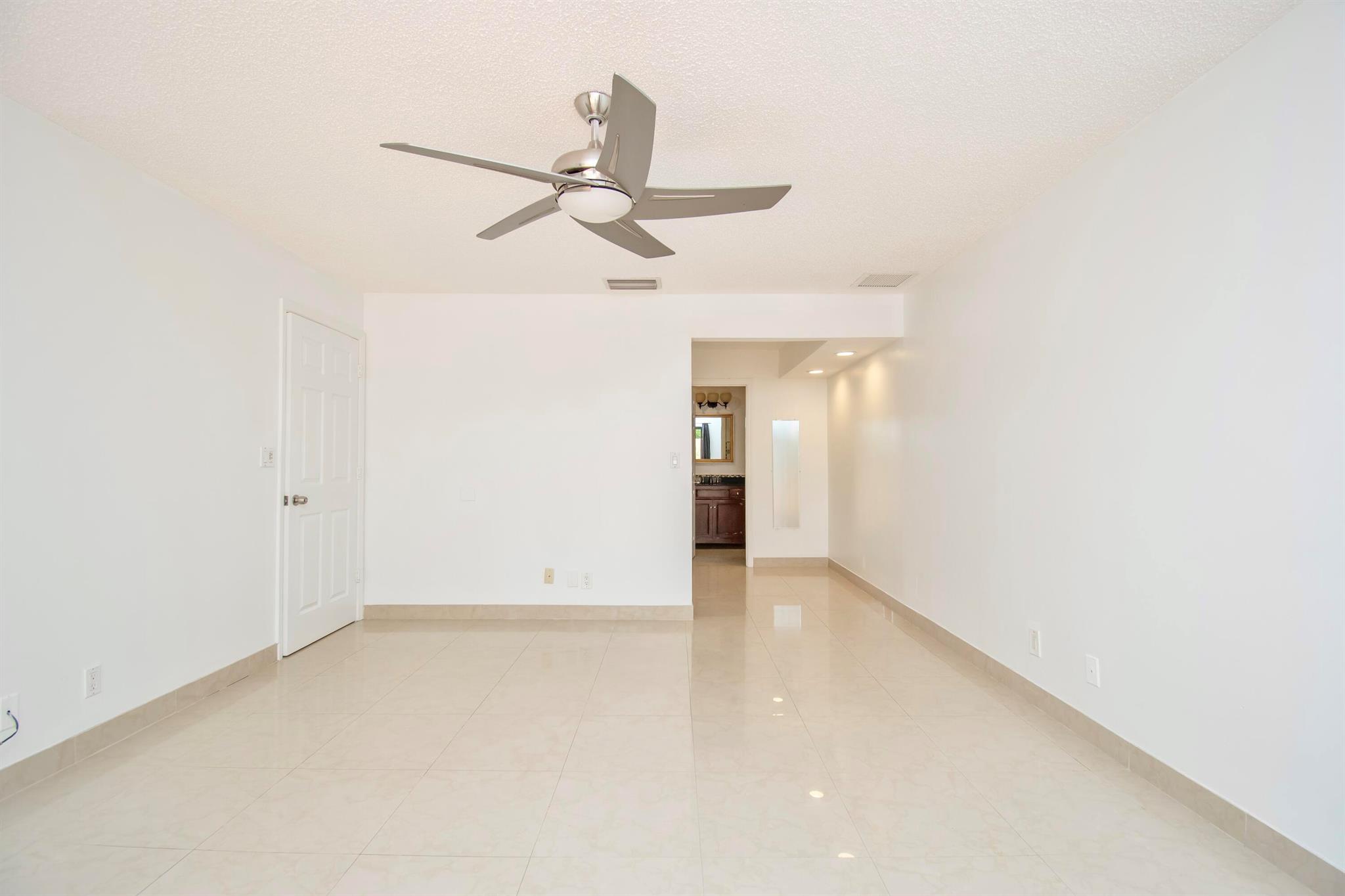 SAN SIMEON - Residential Lease