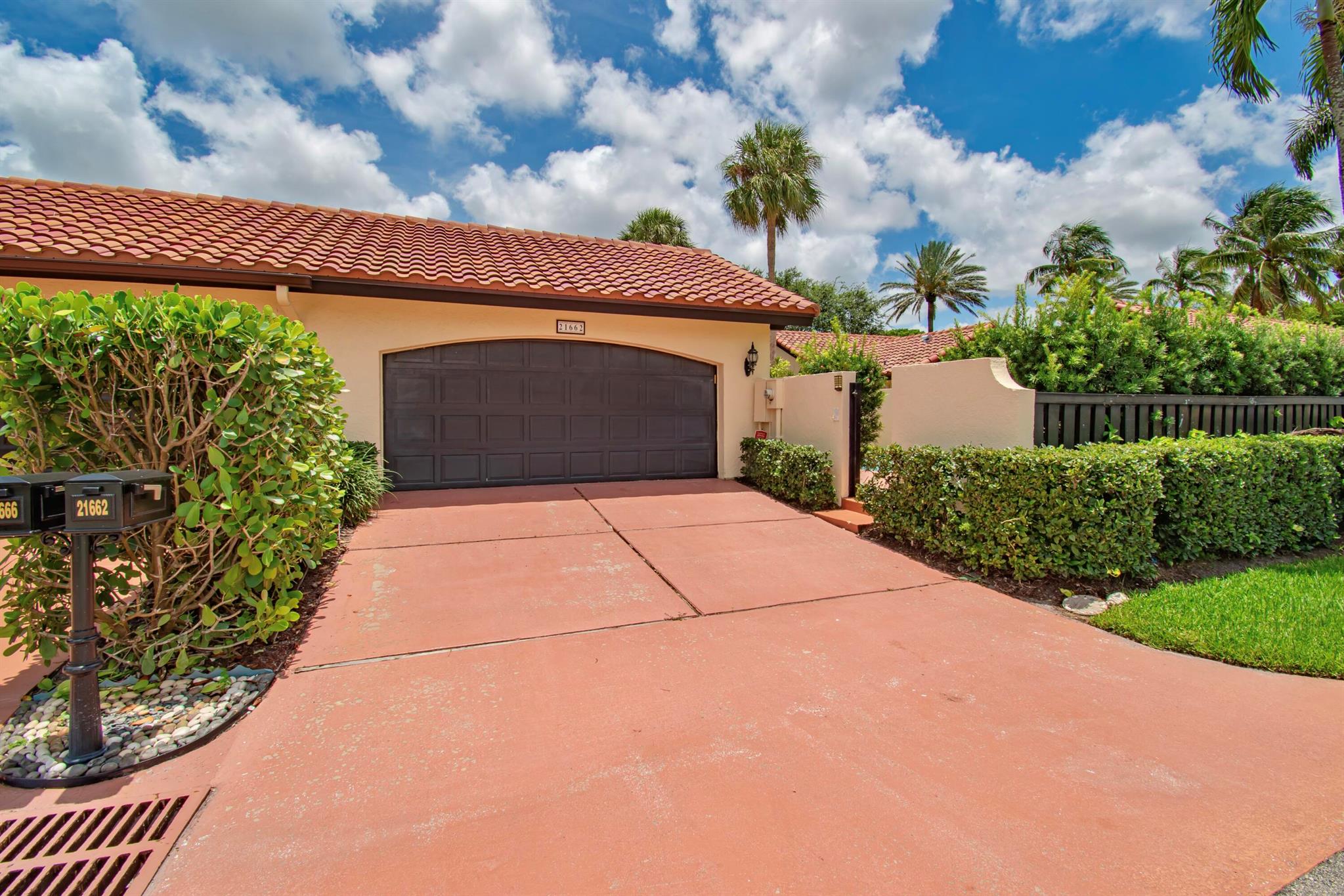 SAN SIMEON - Residential Lease