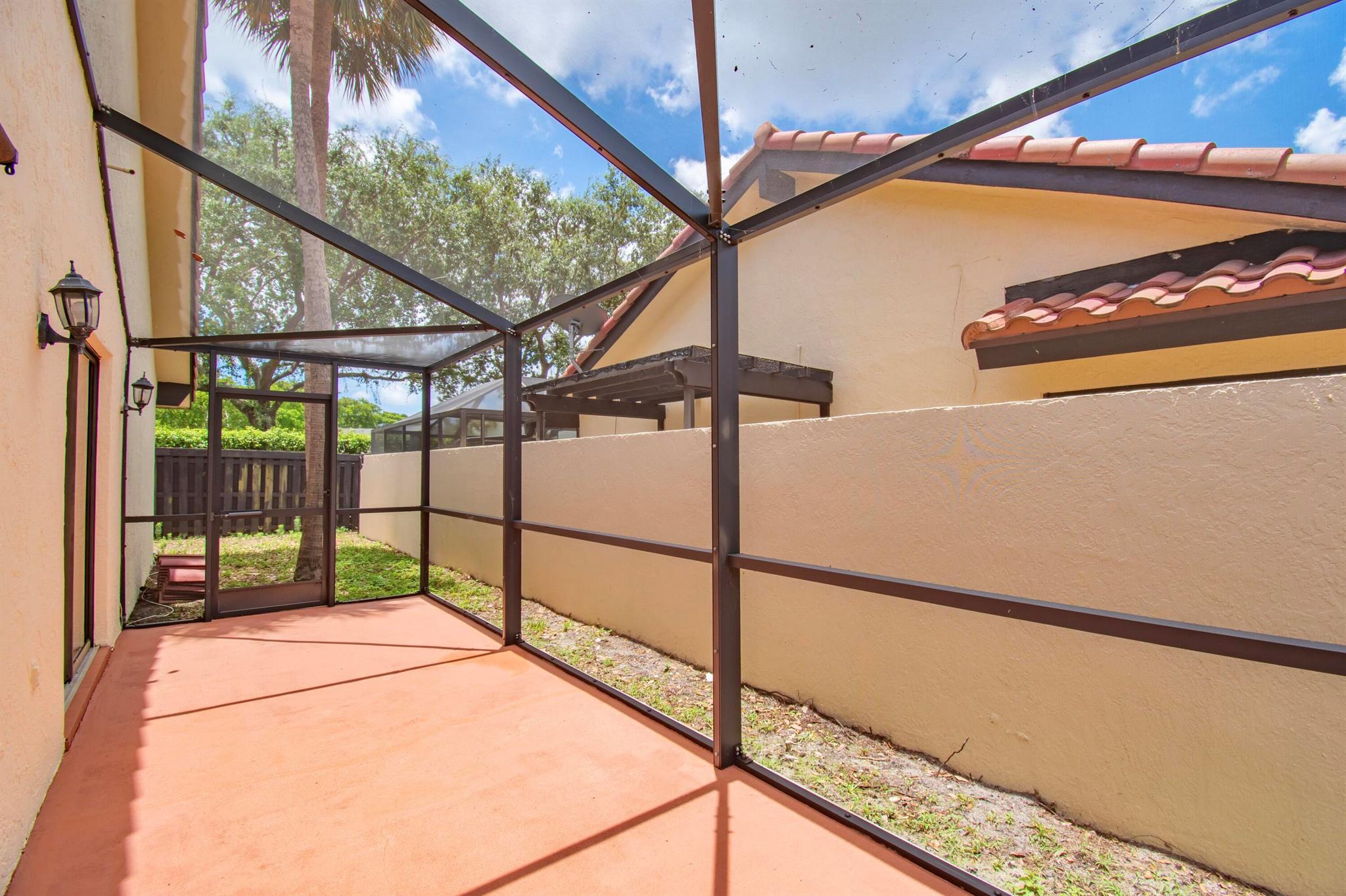 SAN SIMEON - Residential Lease